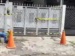 Ibu Masih Belum Menyangka bahwa Anaknya Telah Bunuh Ayah dan Nenek di Cilandak